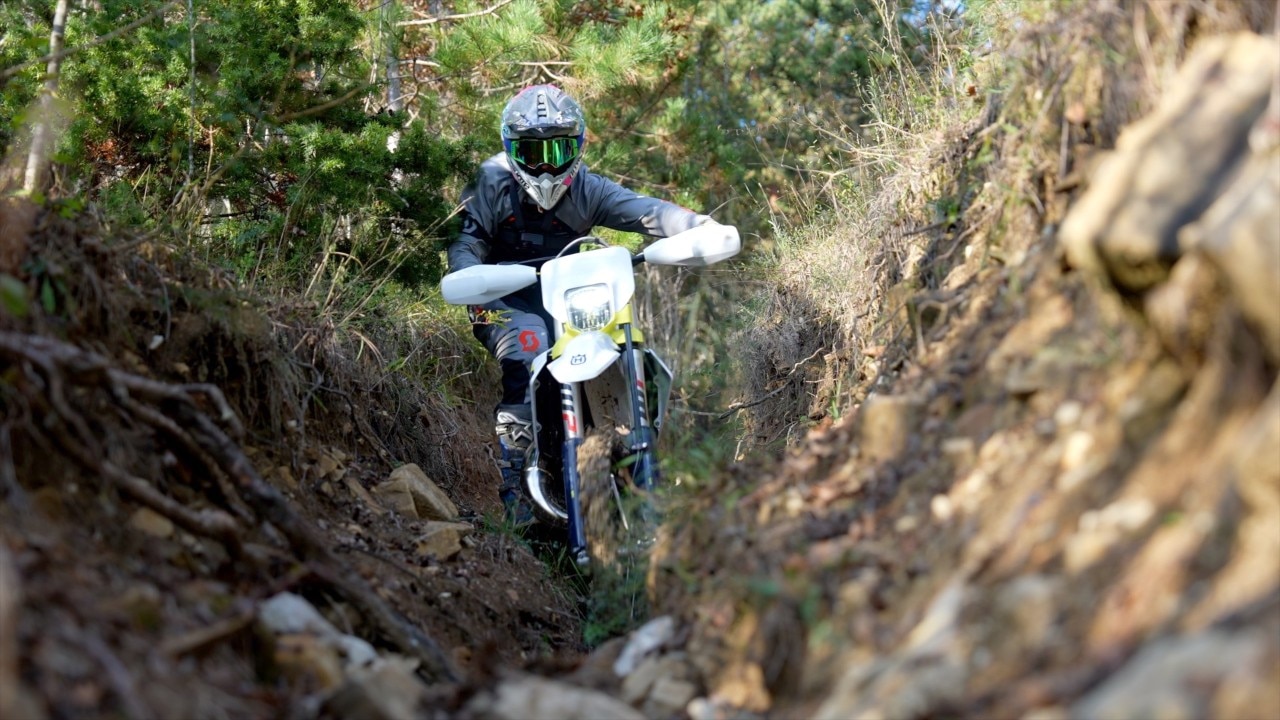 Test Husqvarna TE 125 MY25: bentornata!